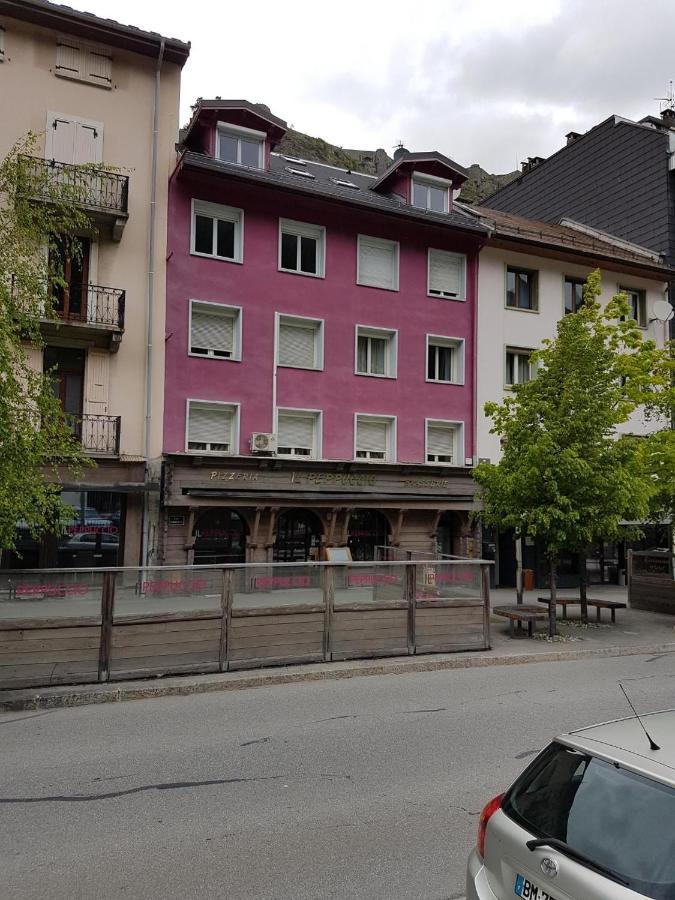 studio 26 m2 tout équipé Modane Esterno foto